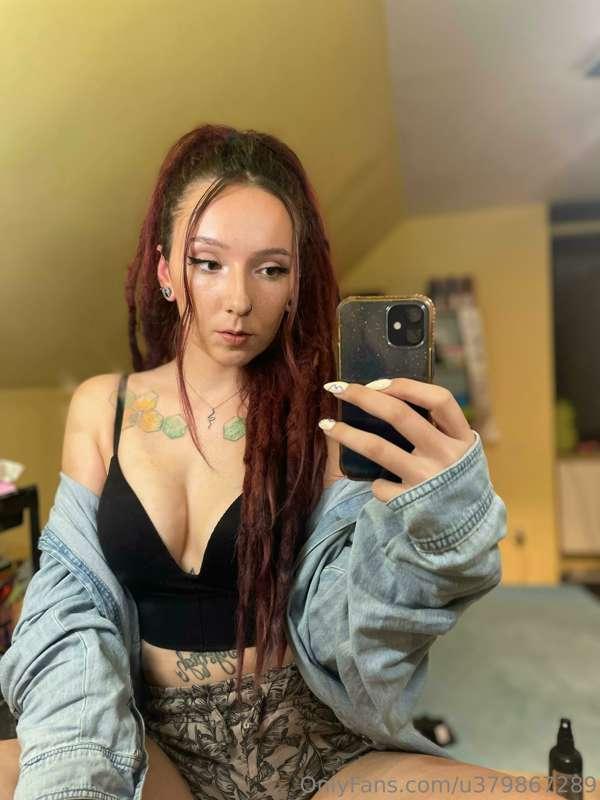 I wish you Merry Christmass!!😽