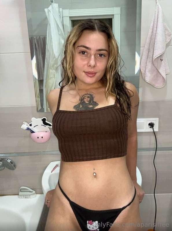 🔥𝗙𝗥𝗘𝗘 𝗢𝗡𝗟𝗬 𝗡𝗢𝗪🔥 @alyssabrooklynloves to CUM from adult men 🔞..