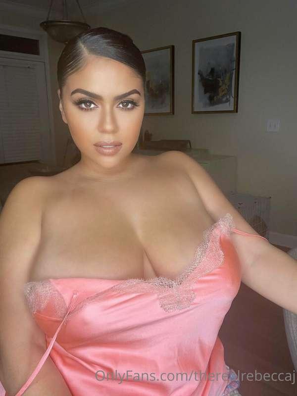 I love getting undressed and showing you my big titties baby..