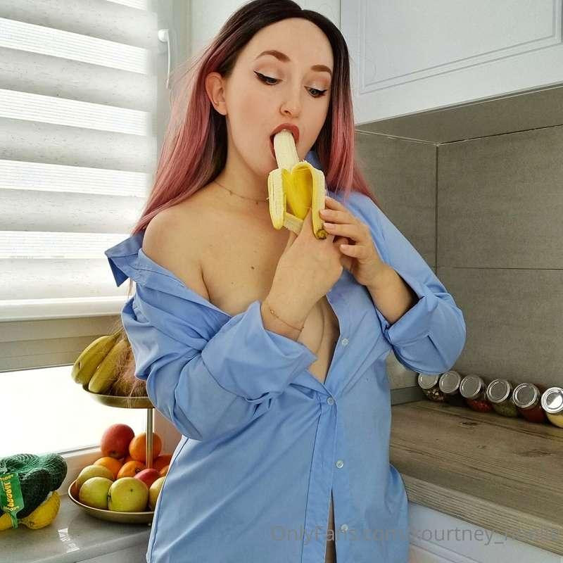 🎁 Babes! 50% OFF for all my nasty content (only for 20 peopl..