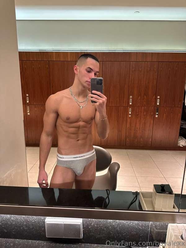 boyalexx image #12