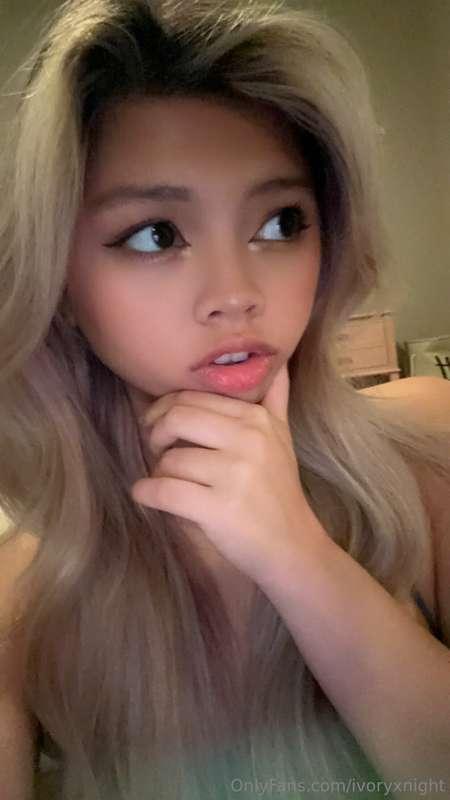 Guess what i'm thinking and I'll send you a free nude 😉
