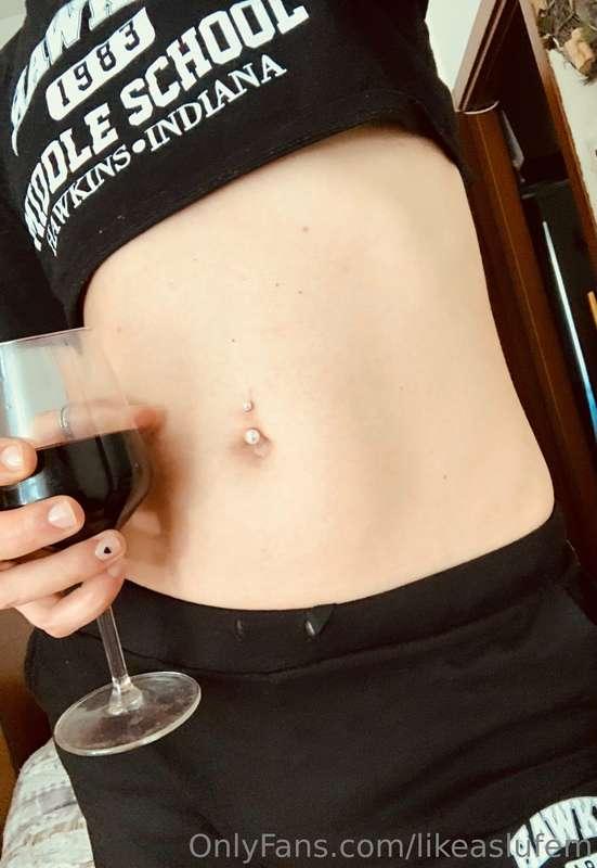 I’m so fucking happy🥰🥰🥰🥰 have finely my piercing😻😻 and some ..