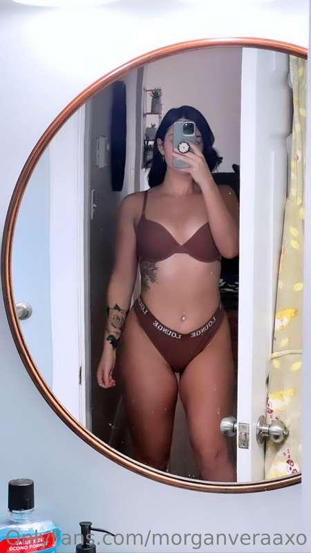 morganveraaxo main image