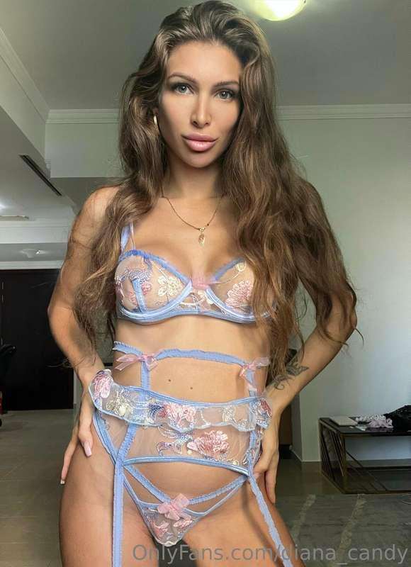 I don't like fast casual sex! I love touching, raging passio..