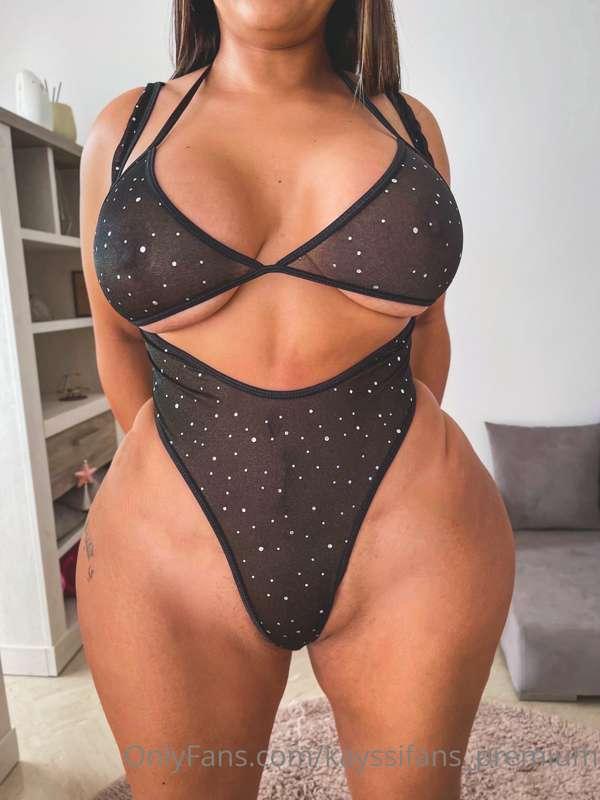 Childbearing hips