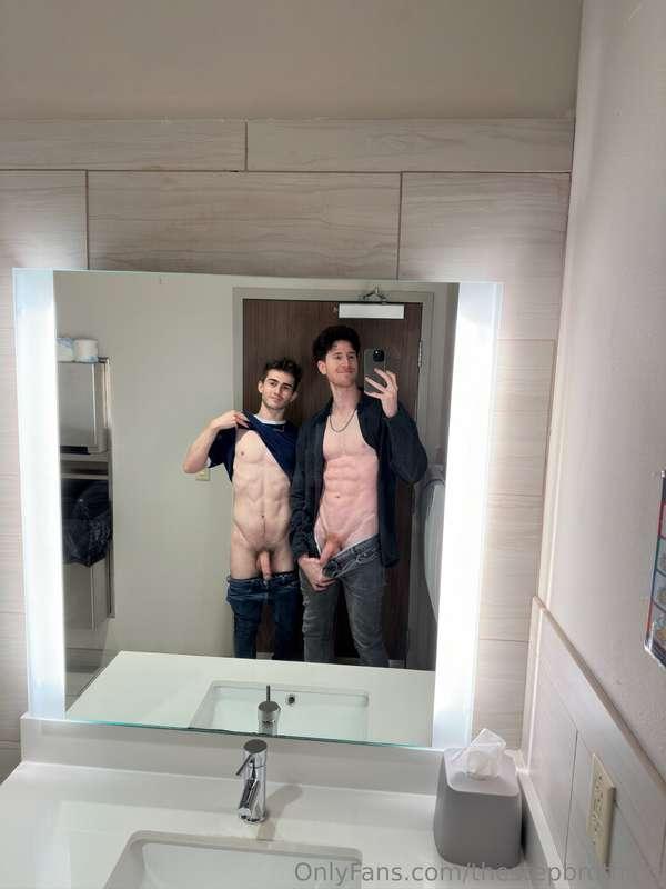 thestepbrothers image #3