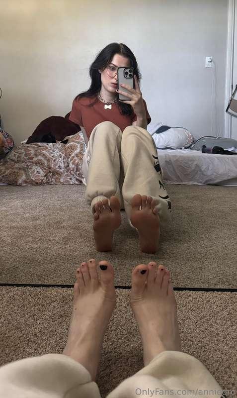 what should i paint my toes next?