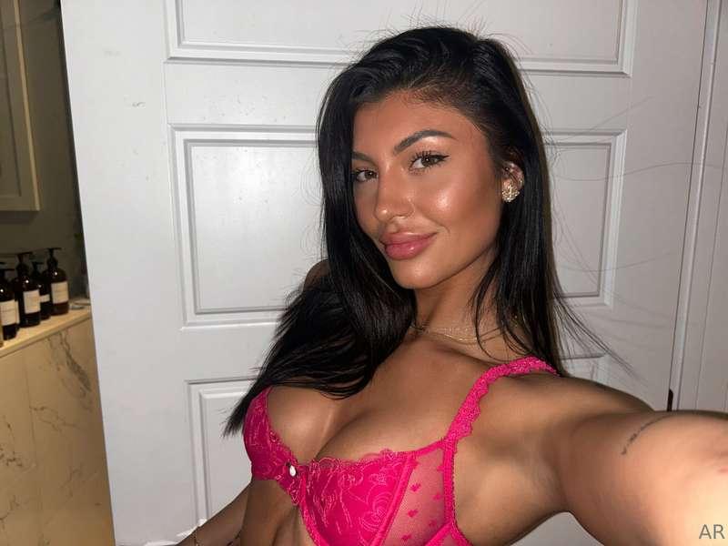 hearts from your favorite lover girl xx