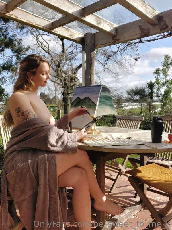 It was such a beautiful day today!! 🌞 I couldn't resist doin..