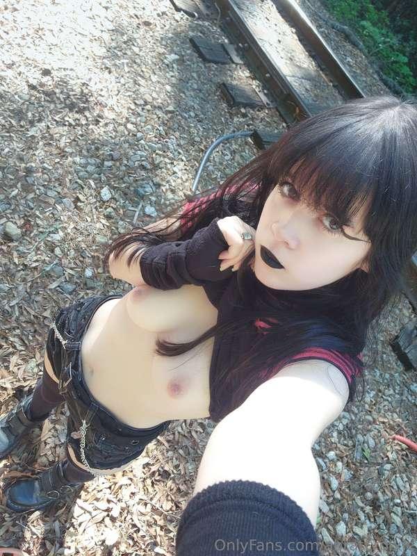 abrattypixie image #4
