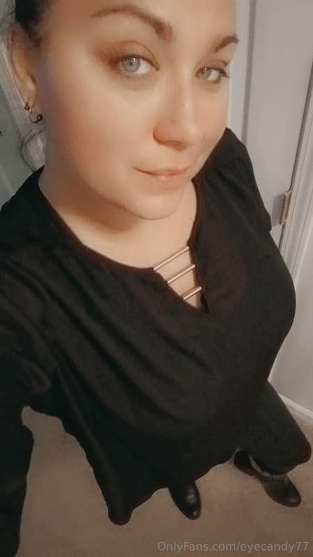 All natural no filters mom bod super sexy 😘 