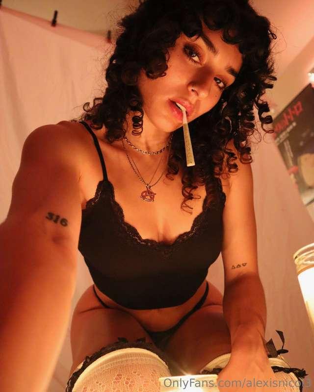 Sesh? :*