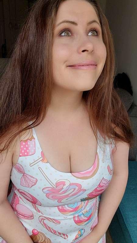 Good Girls Don't Need Brains
Brains are for Boys