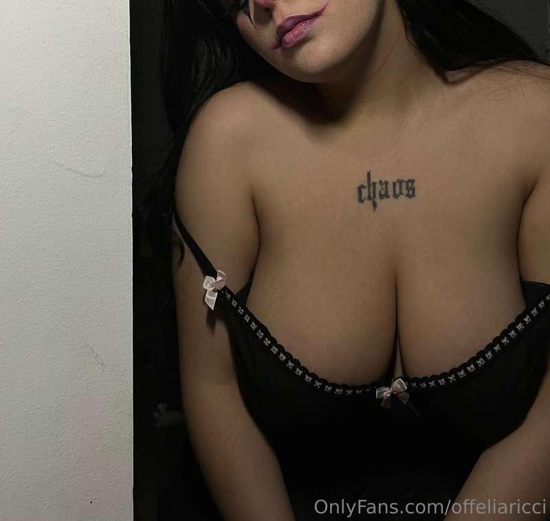 offeliaricci image #1