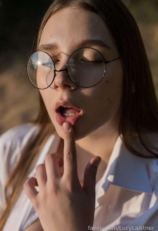lucylaistner_ image #7