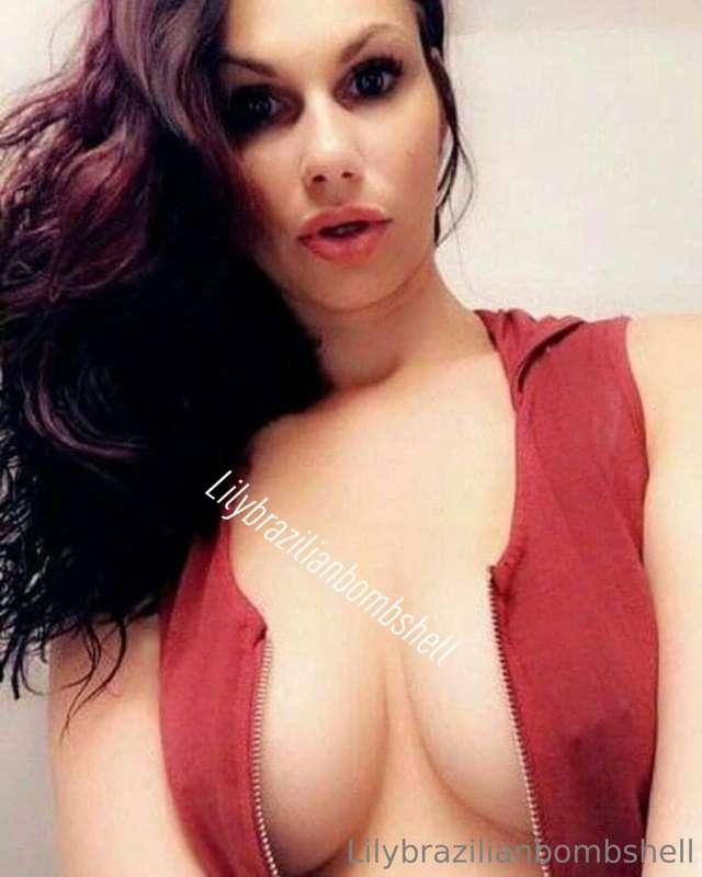 Hi how is your weekend!! Going live my vip Snapchat tip $5 t..