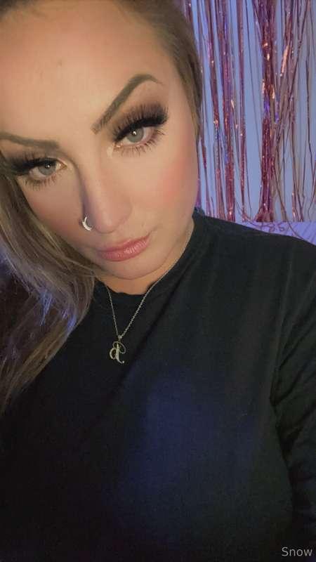 Send a tip for a nasty video in your DM‘s daddy 💋💋💋