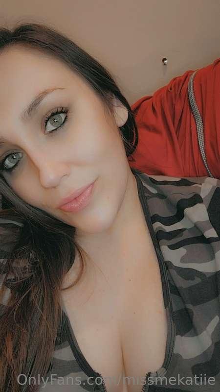 😘