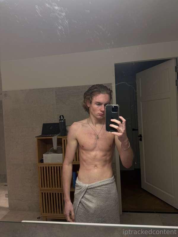hair is getting loooong