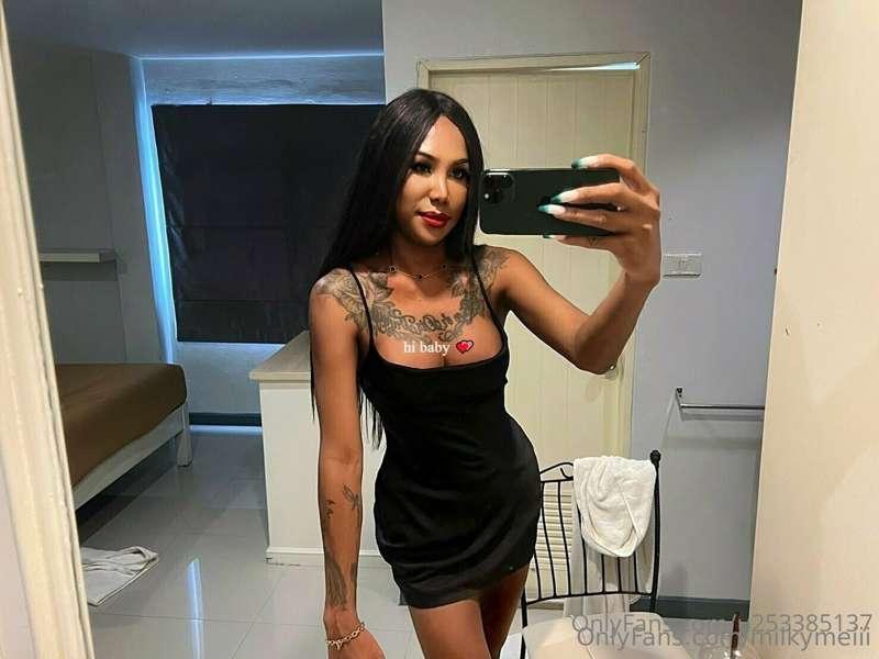 I'm waiting for you baby I want to have a great time don't b..