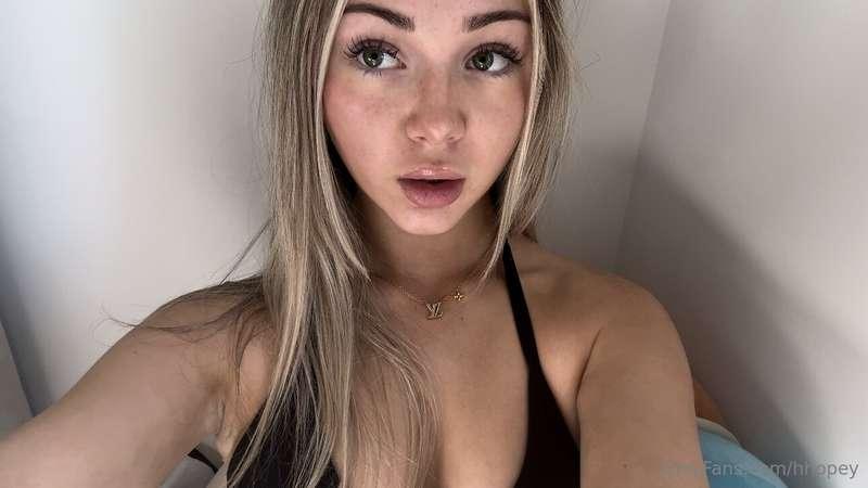 Can you look me straight in the eyes? 🤭