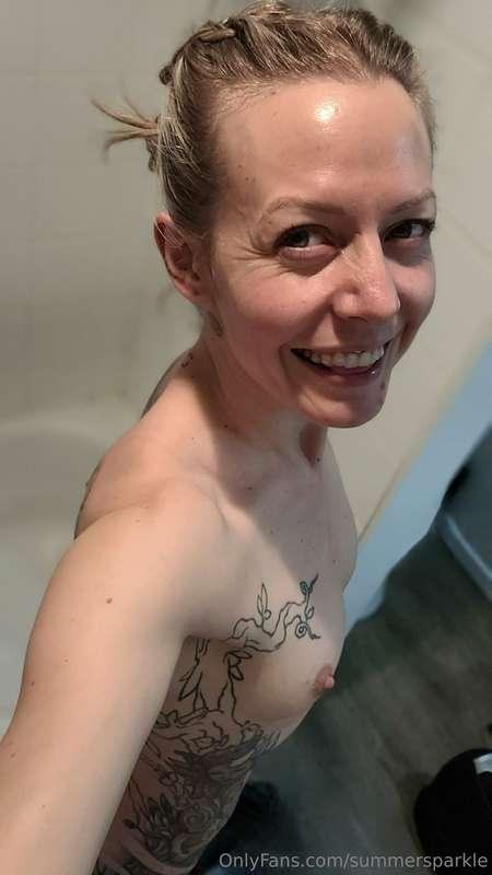 Beғore αɴd αғтer мy ѕнower 🚿