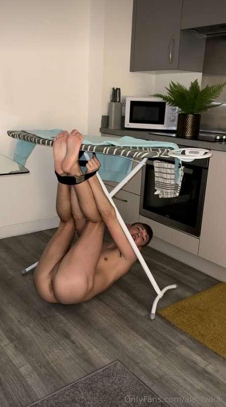 alo_twink image #0