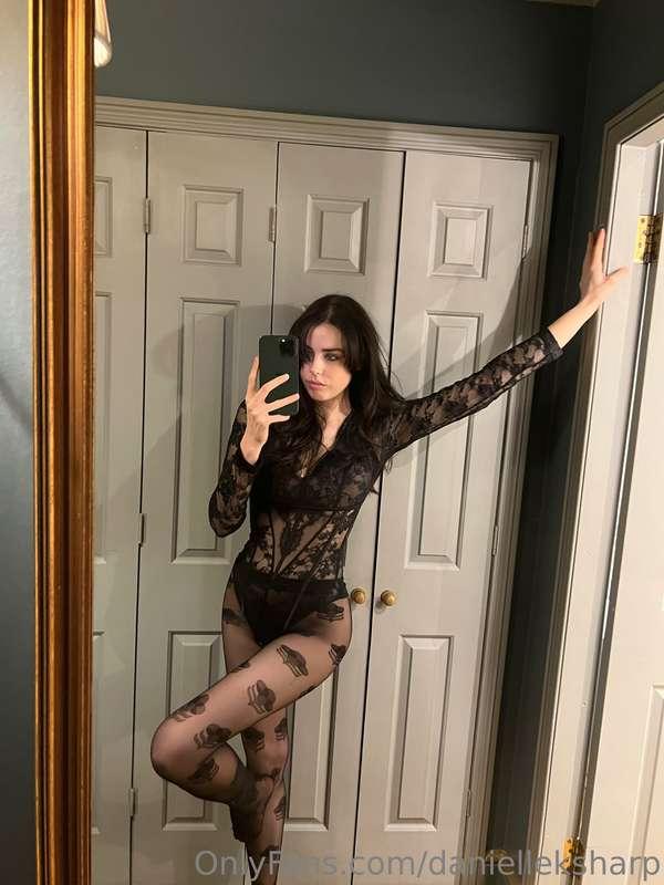 Nothing beats a mirror selfie 🤩