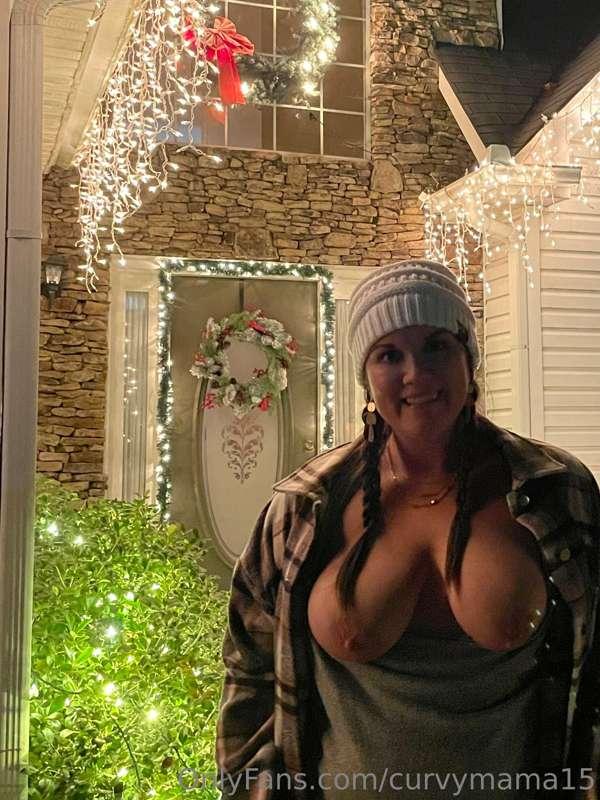 Christmas lights make me happy 😍🎄