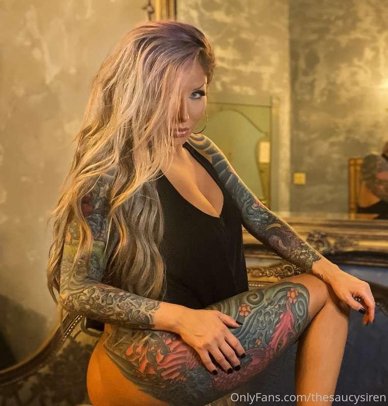 Some fun images I came across from a previous shoot. Hope ev..