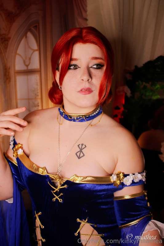 Nouvelle semaine, nouvelle tenue <3
je finit mon tatouage au..