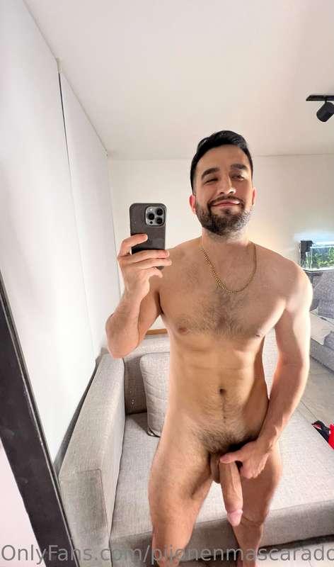 I like the way my dick looks in this photo 🍆😈 

Me gusta com..