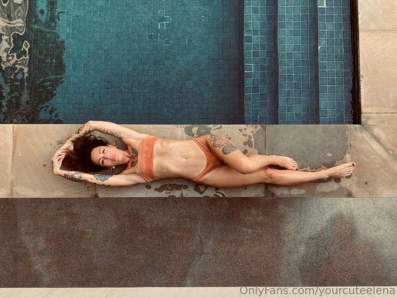 yourcuteelena image #1