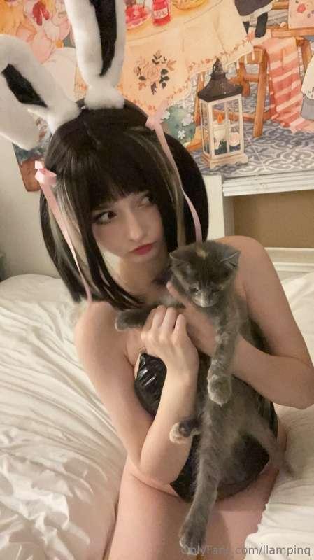 o yeah and this is my new kitty marble :3