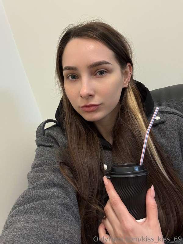 Today I drank coffee without panties ☕️🍑 Sounds like the beg..