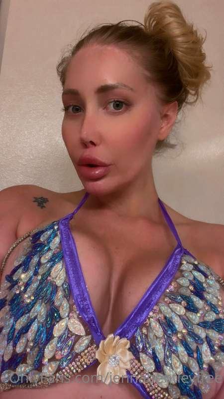 I’ll be having some sex dreams tonight about you baby 😈