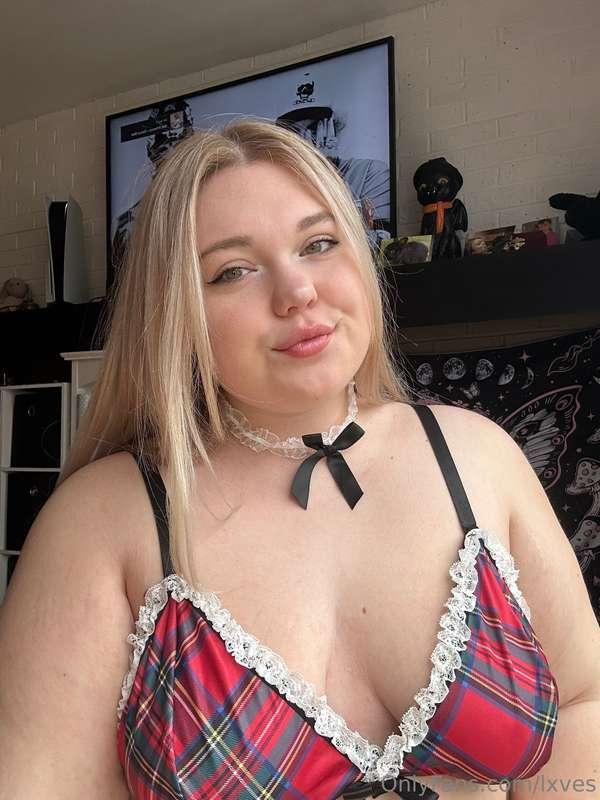 do you like my new lingerie 🥰