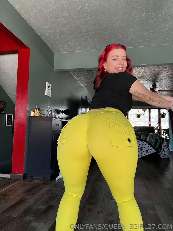 queen_egirl27 image #1