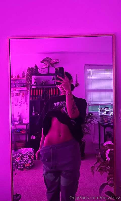 Heyyyy... who's online rn? <3