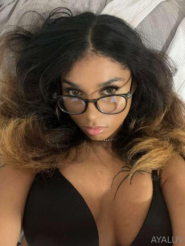 🍒 Do you like my BIG titties? 🍒