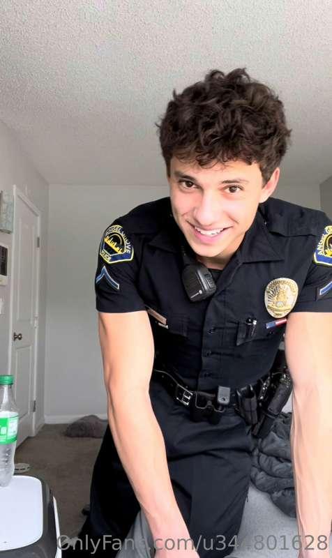 first full solo video in my police uniform!! Watch the full ..