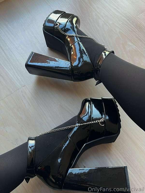These boots could do some damage… don’t you think? 😈