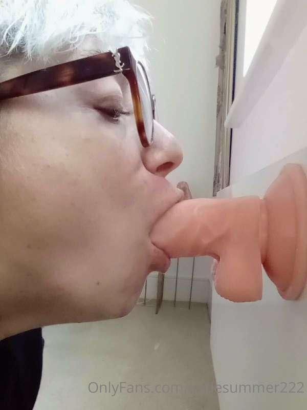 🤪