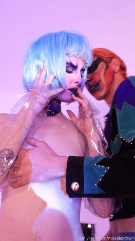 A few pics from our Alien broadcast. <3 Definitely one of th..