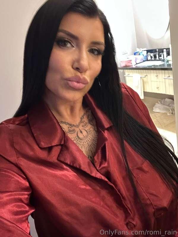 Good morning baby, rise and shine 💋😈