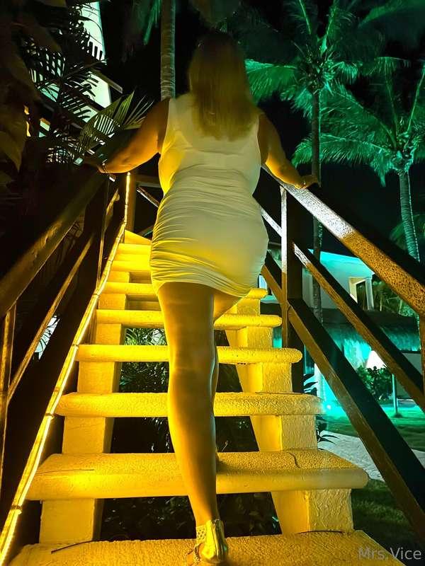 Just realized I never shared my white dress night with yall!