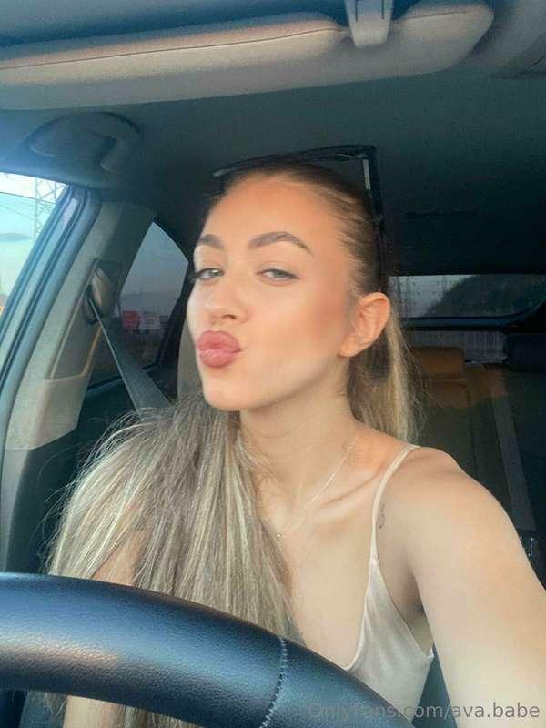 A Kiss from Me to You! 😊🌸