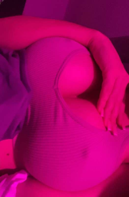 big titties big butt too