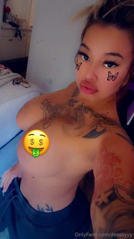 ONLY 5$ TO NUTT ON MY TITSSS💦